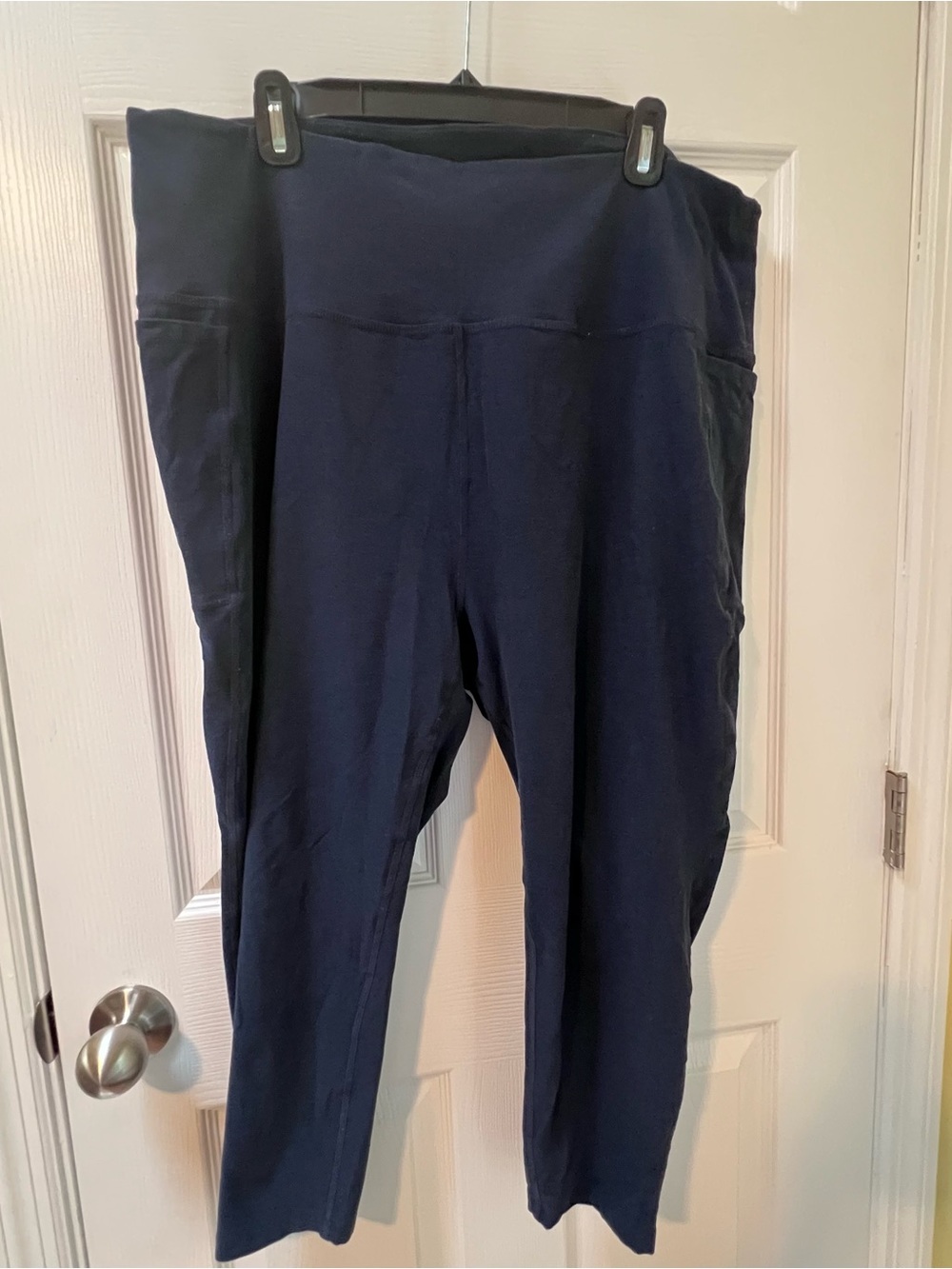 Beyond Yoga Women's Spacedye Capri High Waist Leggings In Navy Size 4X